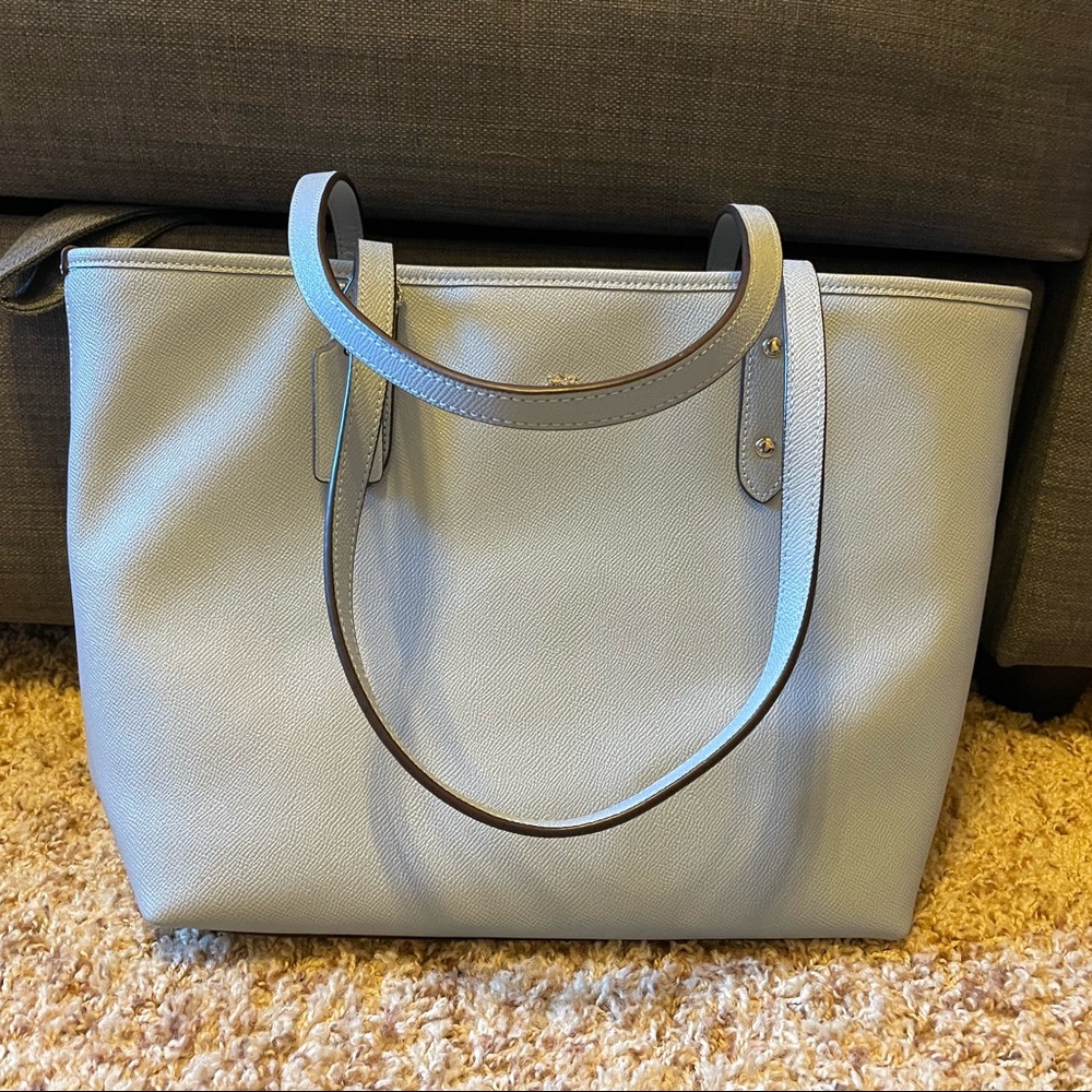 Coach Tote